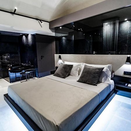 4 Suites " Unconventional Living Rooms " Catânia Exterior foto