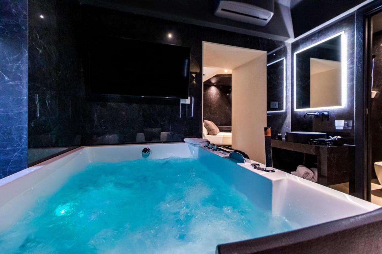 4 Suites " Unconventional Living Rooms " Catânia Exterior foto
