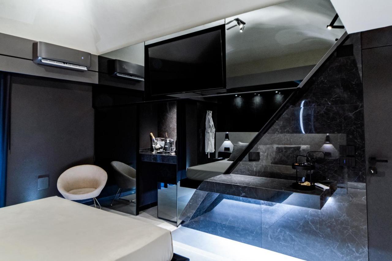 4 Suites " Unconventional Living Rooms " Catânia Exterior foto