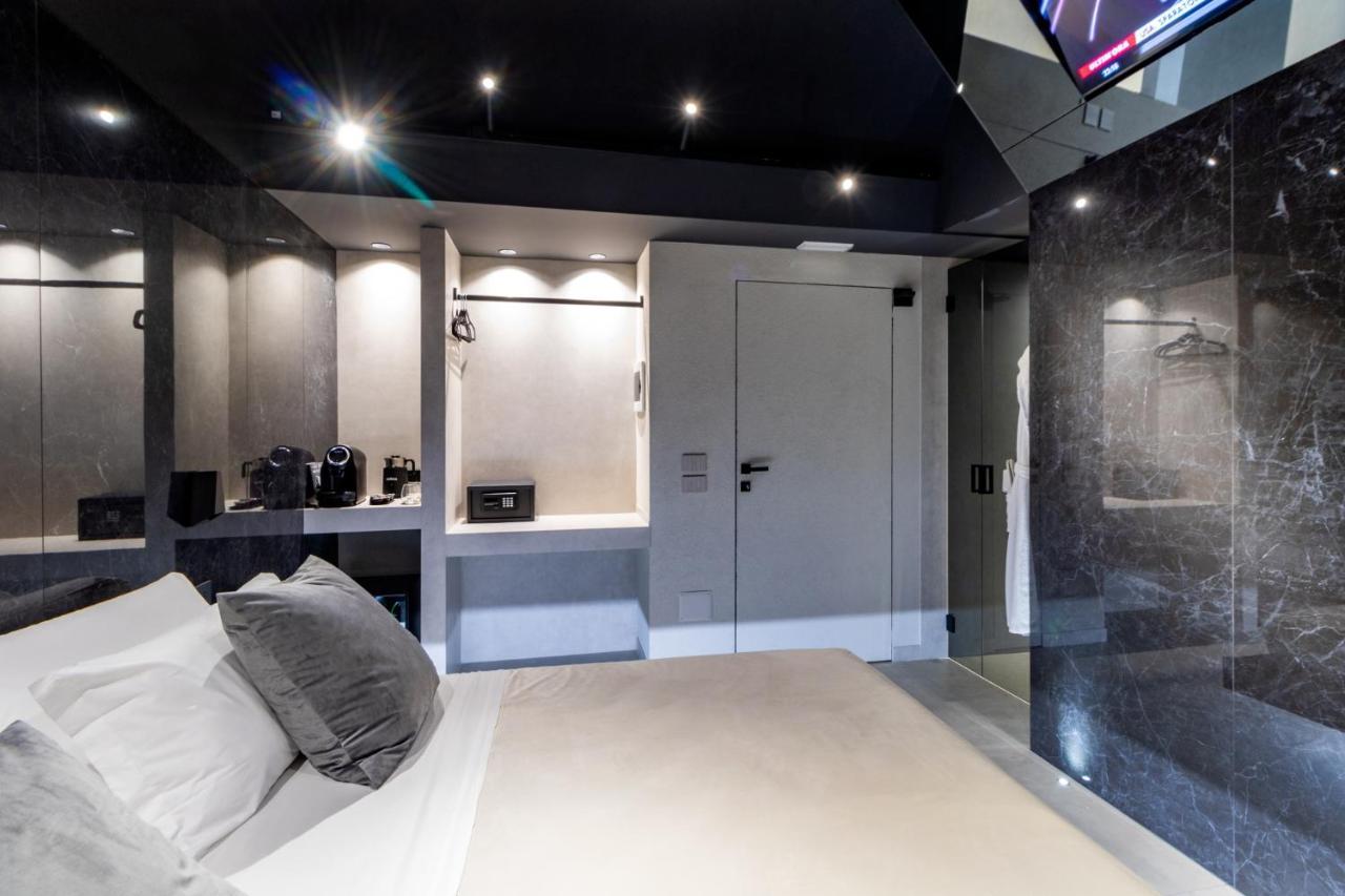 4 Suites " Unconventional Living Rooms " Catânia Exterior foto