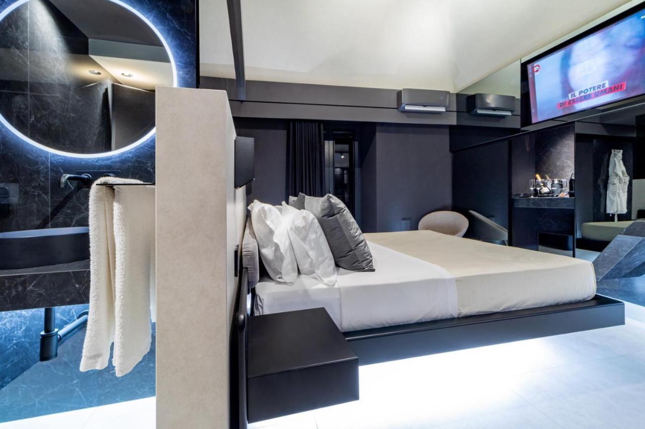 4 Suites " Unconventional Living Rooms " Catânia Exterior foto