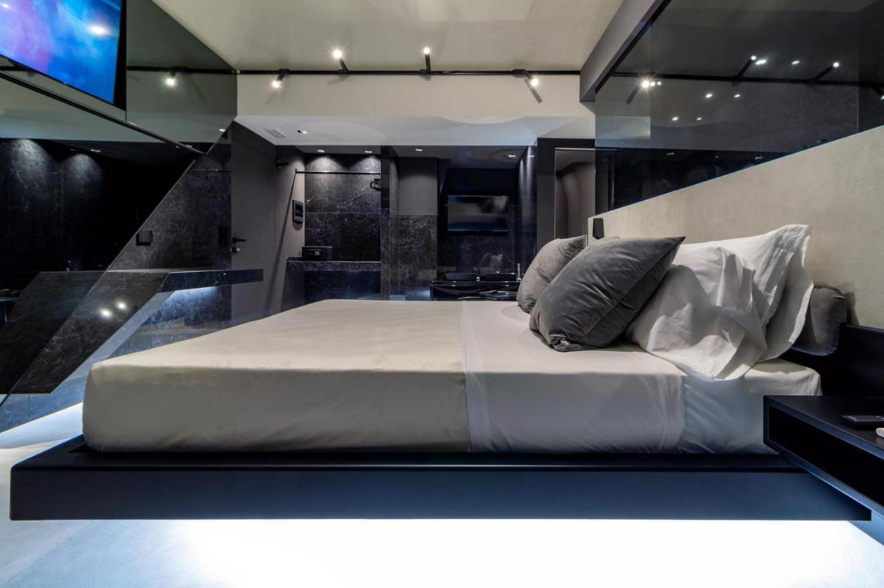 4 Suites " Unconventional Living Rooms " Catânia Exterior foto