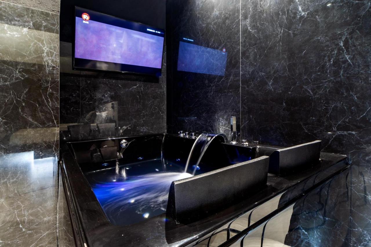 4 Suites " Unconventional Living Rooms " Catânia Exterior foto