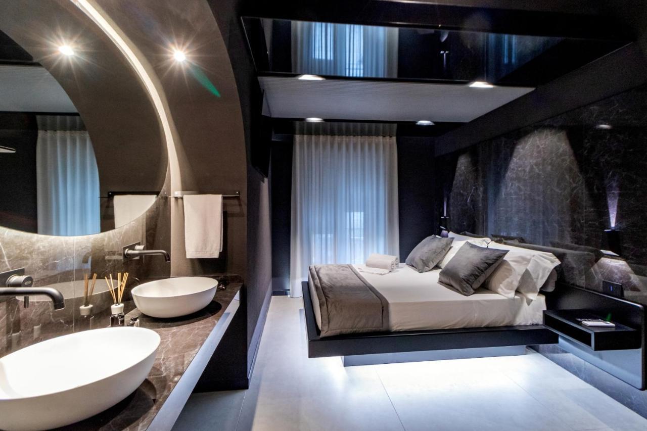 4 Suites " Unconventional Living Rooms " Catânia Exterior foto